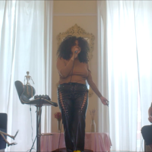 Live Sessions: duendita Performs Ethereal New Song, ‘bio’